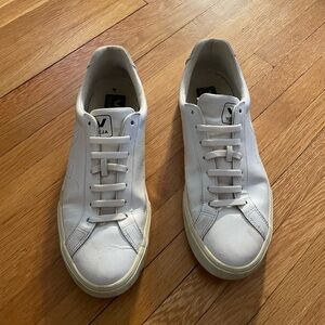 Veja White Leather Sneakers Sz 42 / 11 - signs of wear, see photos